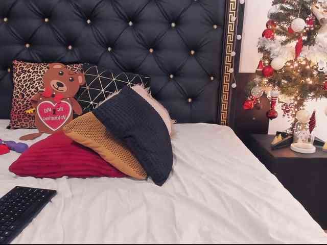 PreciousAilly PreciousAilly