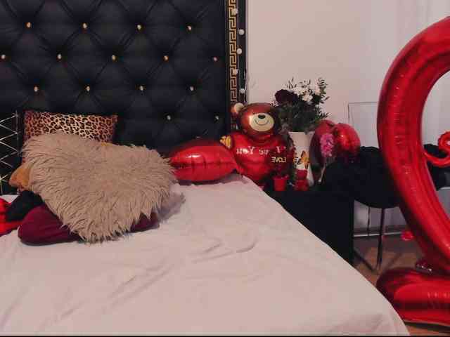 PreciousAilly webcam