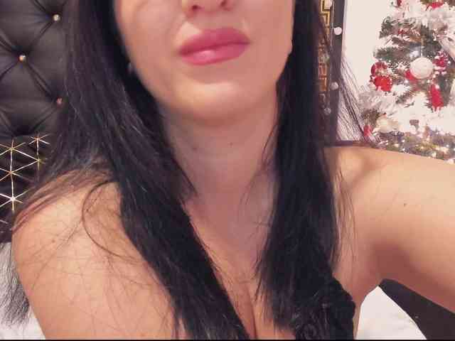 PreciousAilly webcam