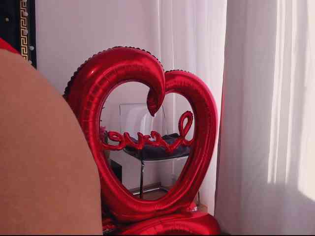 PreciousAilly webcam