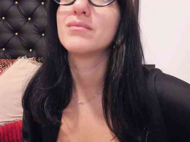 PreciousAilly webcam