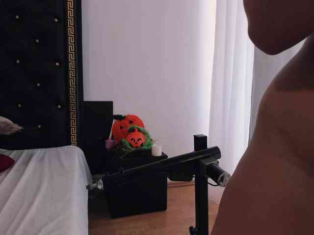 PreciousAilly webcam