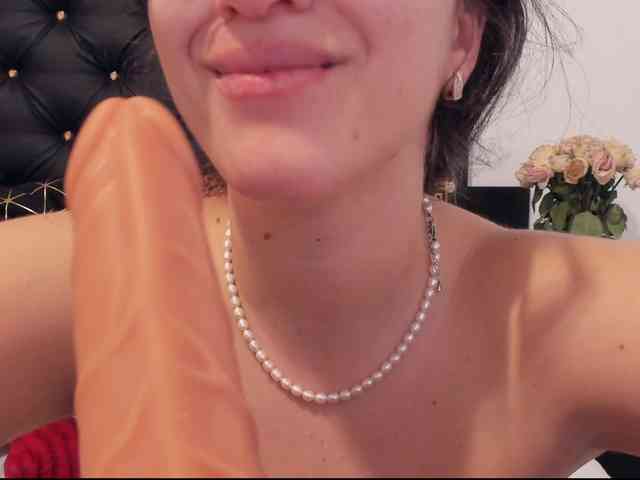 PreciousAilly webcam