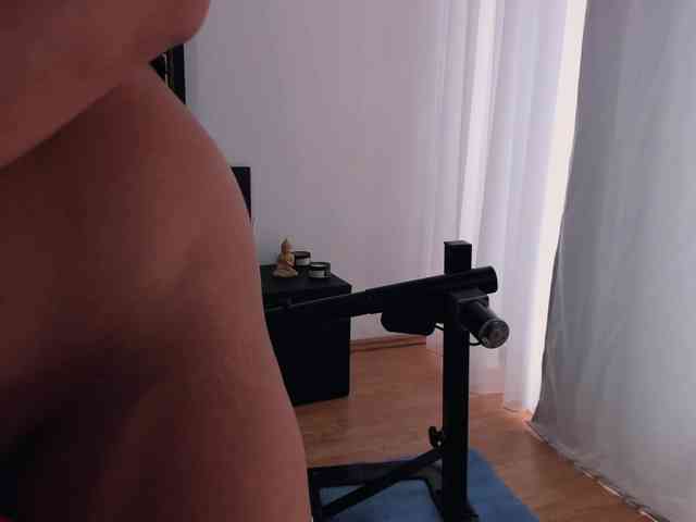 PreciousAilly webcam