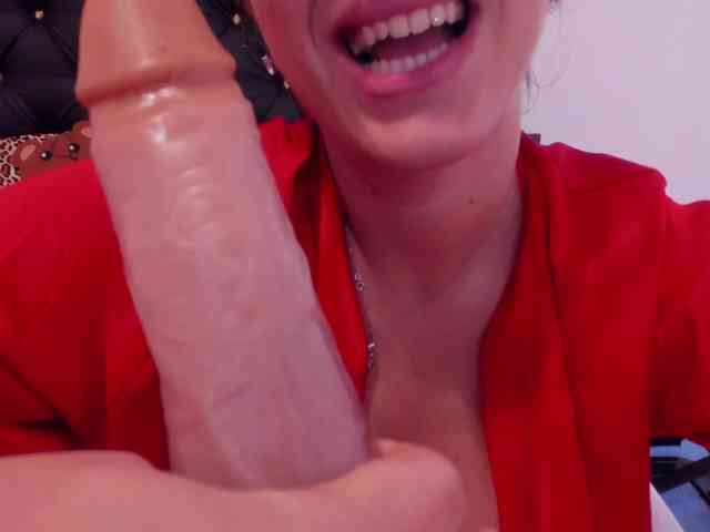 PreciousAilly webcam