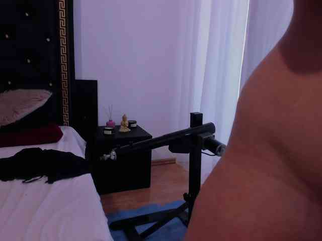 PreciousAilly webcam