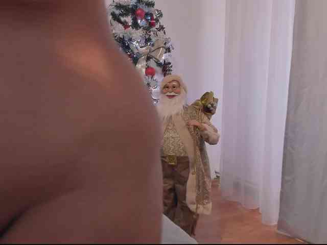 PreciousAilly webcam