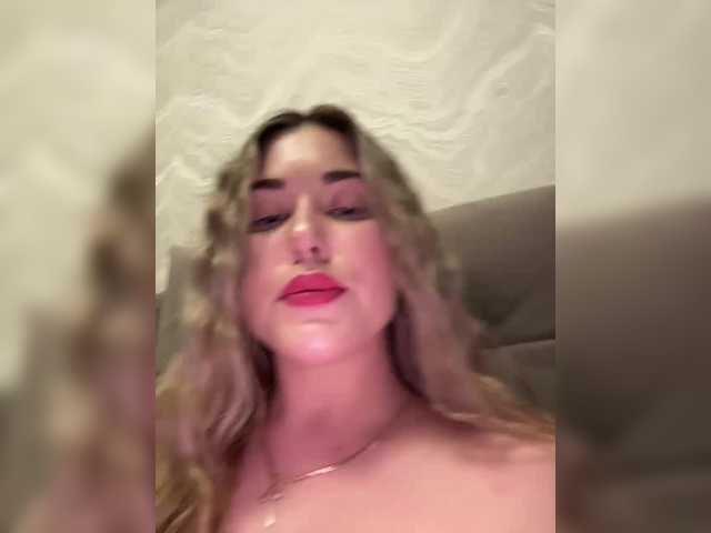 Try 21 years old KateMid from BongaCams KateMid from BongaCams