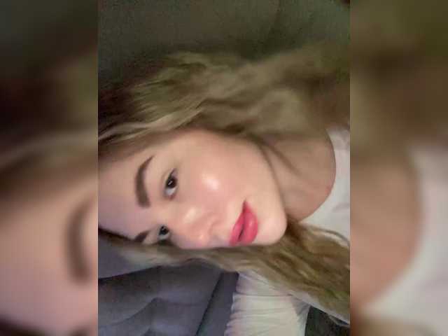 KateMid's BongaCams show and profile