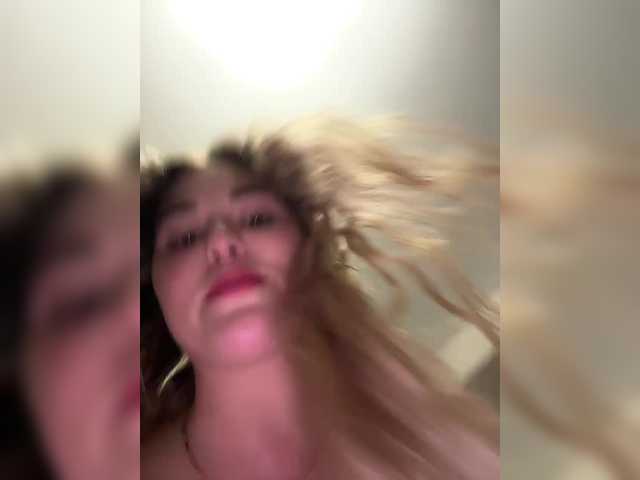 Try 21 years old KateMid from BongaCams KateMid from BongaCams