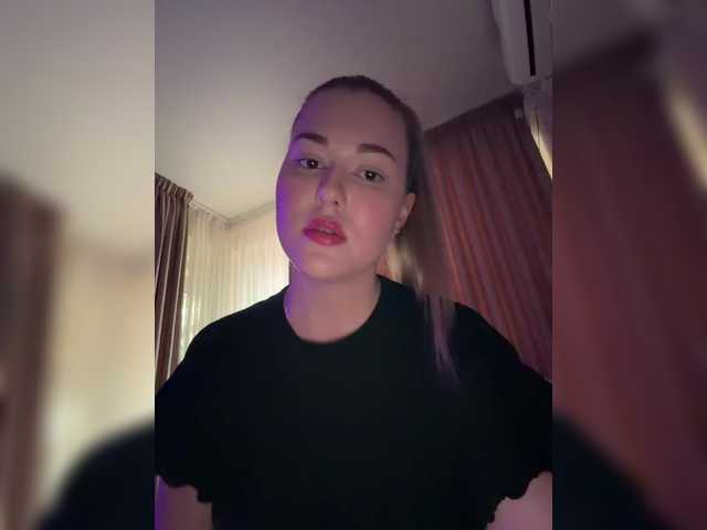 KateMid's BongaCams show and profile