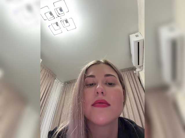 KateMid's BongaCams show and profile