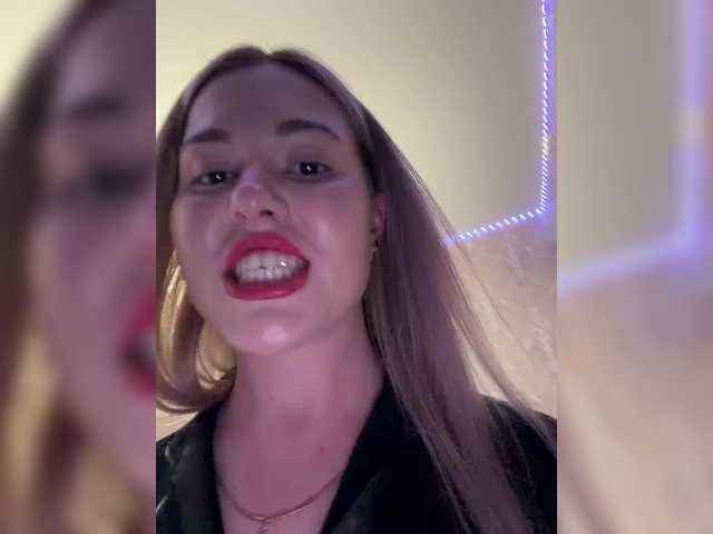 KateMid's BongaCams show and profile