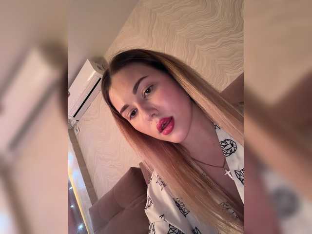 KateMid's BongaCams show and profile