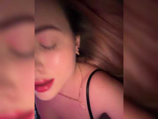 KateMid's BongaCams show and profile