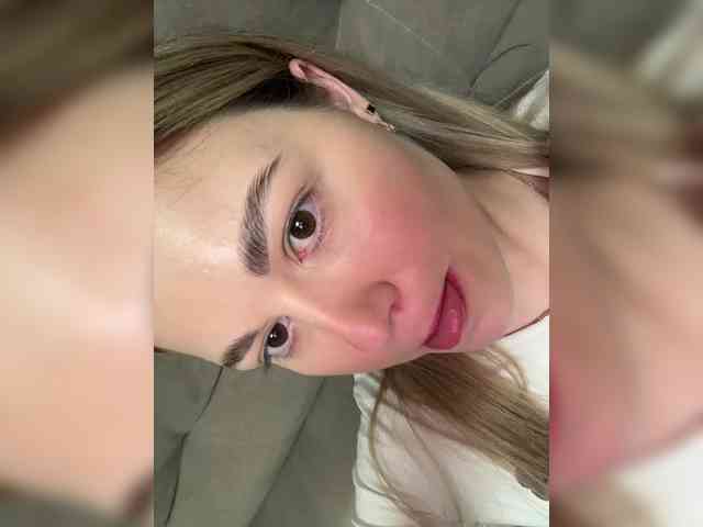 KateMid webcam