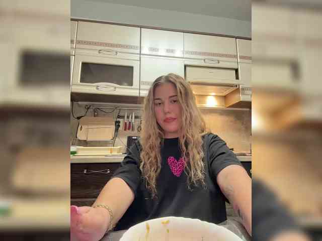 KateMid webcam