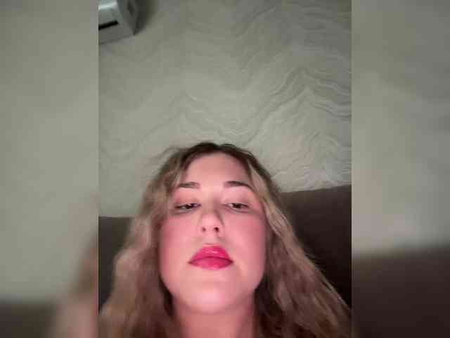 KateMid webcam