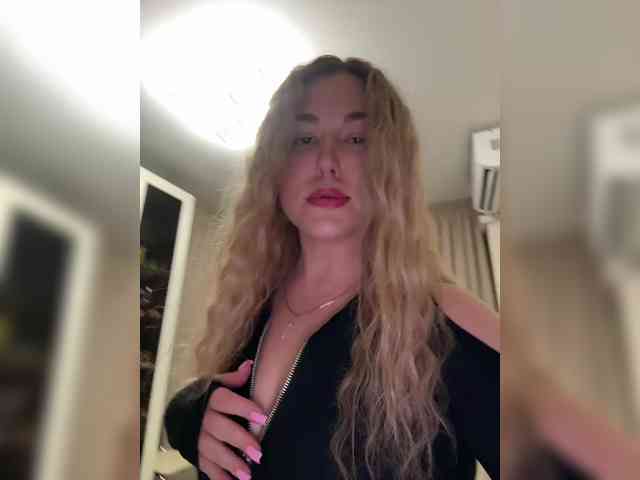 KateMid webcam