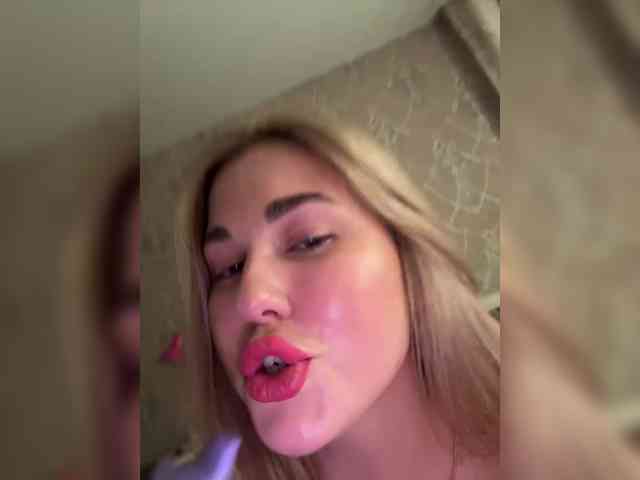 KateMiddleton webcam