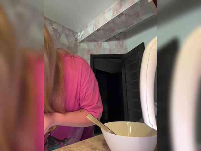 KateMid webcam