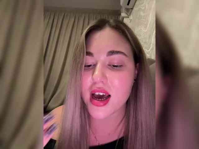 KateMid webcam