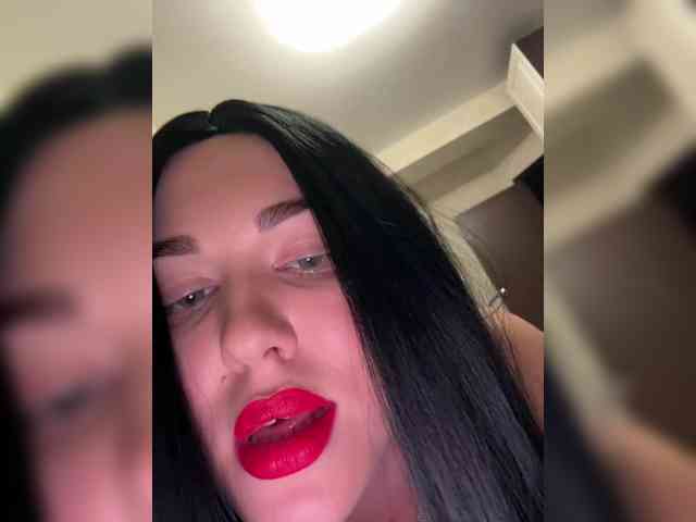 KateMid webcam