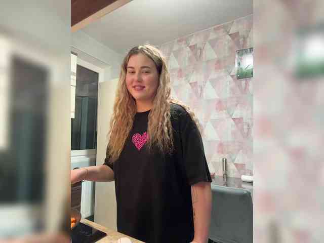 KateMid webcam