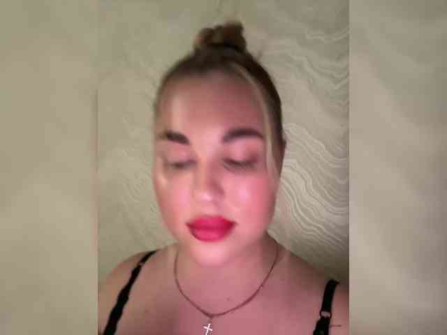 KateMiddleton webcam