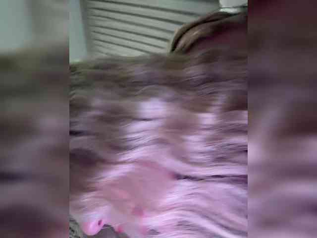 KateMid webcam