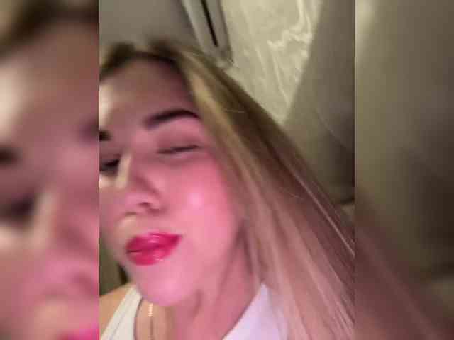 KateMid webcam