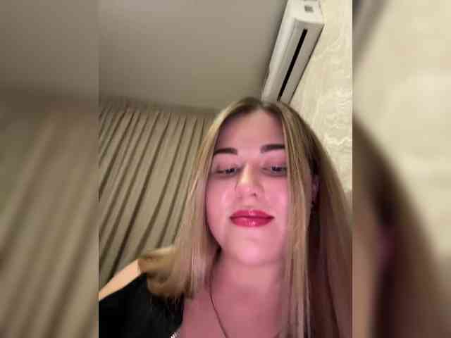 KateMid webcam