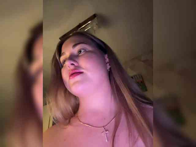 KateMid webcam