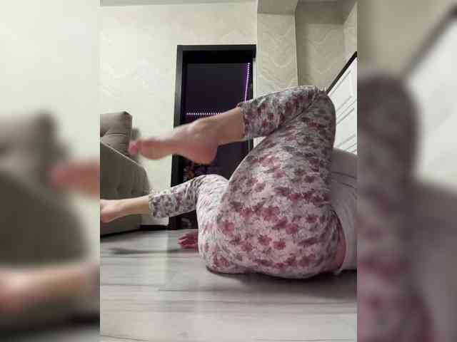 KateMid webcam