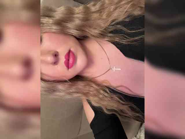 KateMid webcam