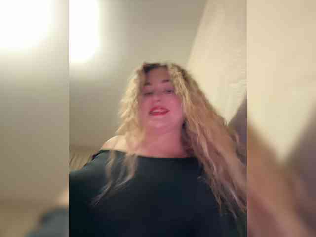 KateMid webcam