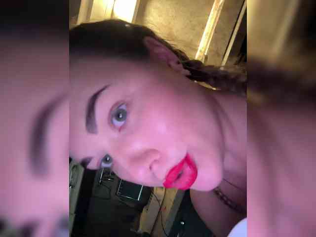 KateMid webcam