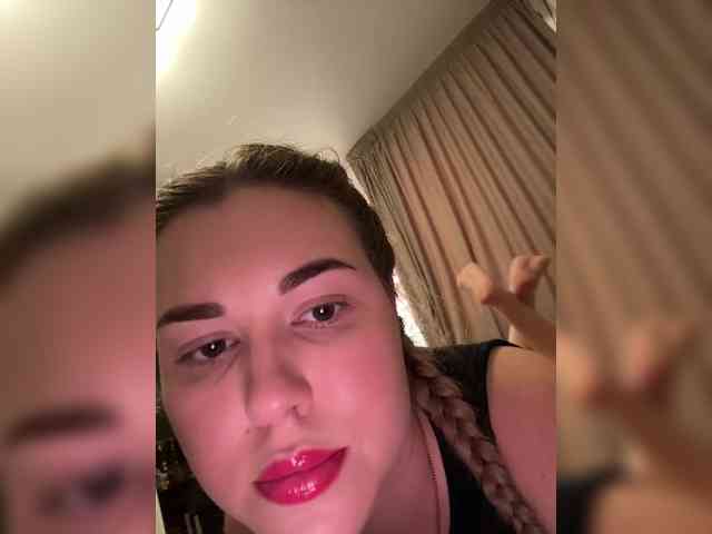 KateMid webcam