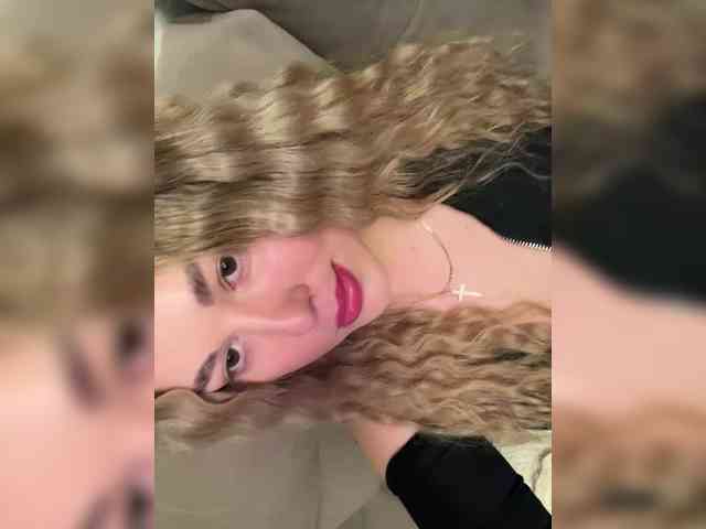KateMid webcam