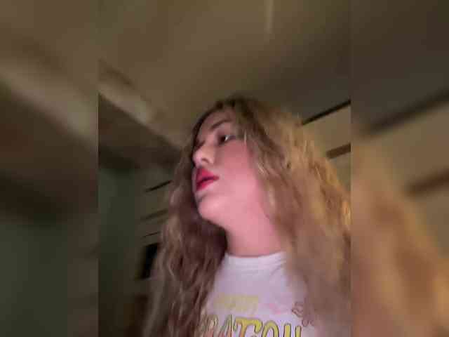 KateMid webcam