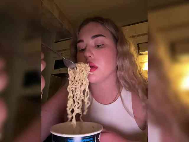 KateMid webcam