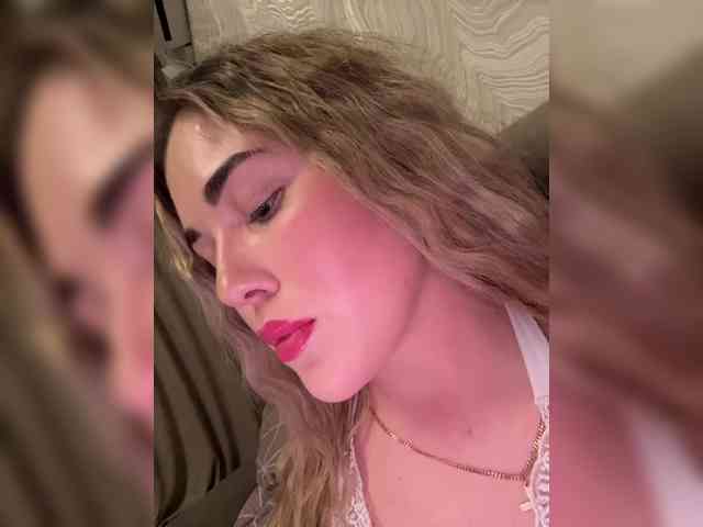 KateMid webcam