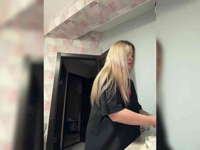 KateMid webcam