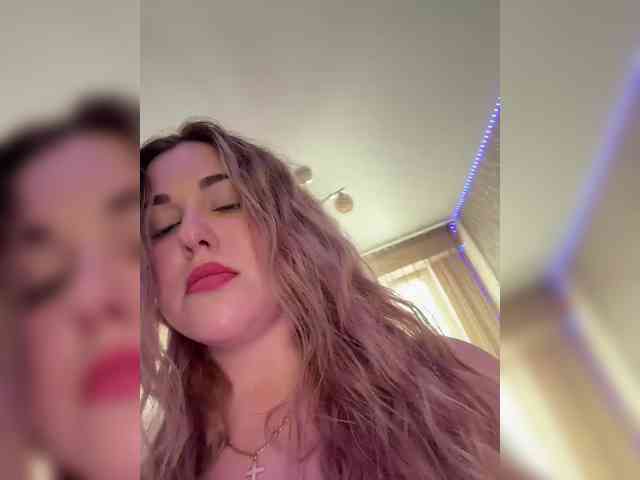 KateMid webcam