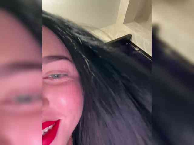 KateMid webcam