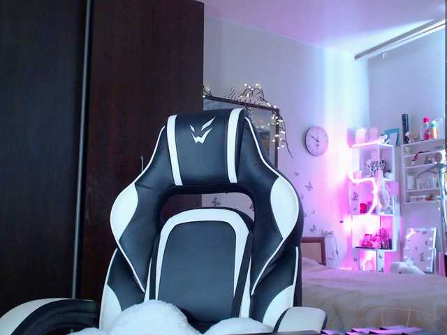 missalisaa's BongaCams show and profile