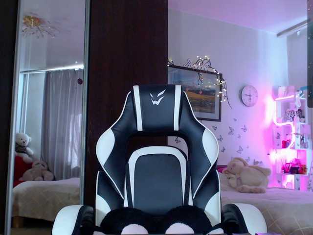 missalisaa's BongaCams show and profile