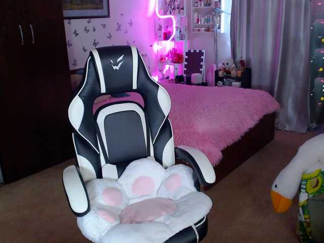 missalisaa's BongaCams show and profile