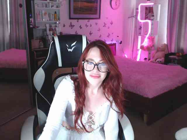 miss-alice- webcam