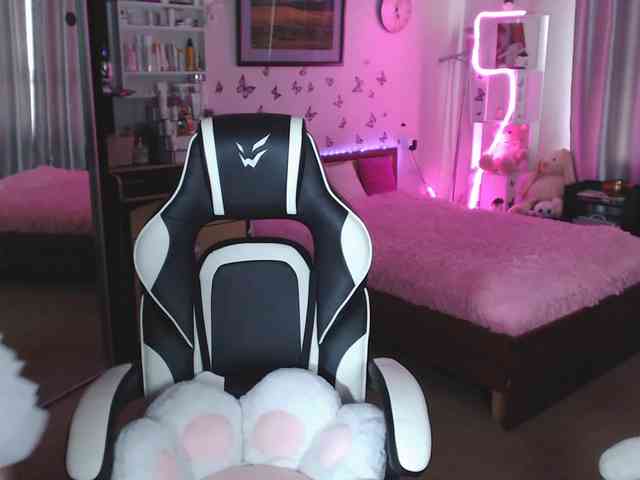 miss-alice- webcam